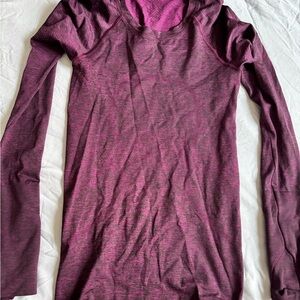 lululemon athletica Long Sleeve Top in Rich Purple